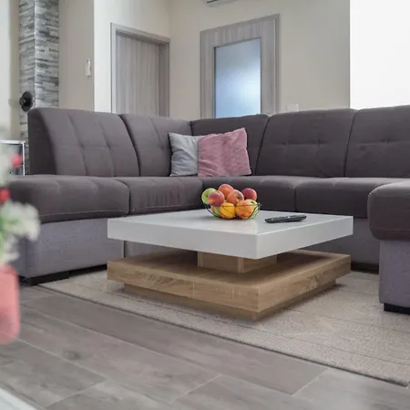 Nicolle By Interhome * Privlaka (Zadar)